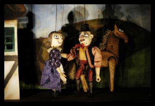 Sommerteater i forstderne p Blangstedgrd ved Hus 88 i Odense kl. 10 & 12.30