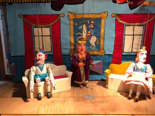 Djvelens tre guldhr p Festival of Wonder i Silkeborg. AFLYST P.G.A. CORONA