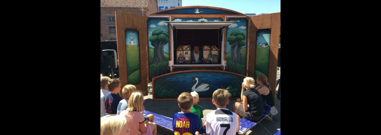Sommerteater p� TID-Museet for Odense (M�nterg�rden)