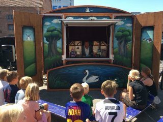 Sommerteater p� TID-Museet for Odense (M�nterg�rden)